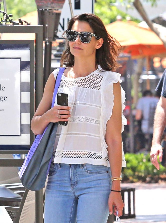 Katie Holmes - Out shopping in Los Angeles